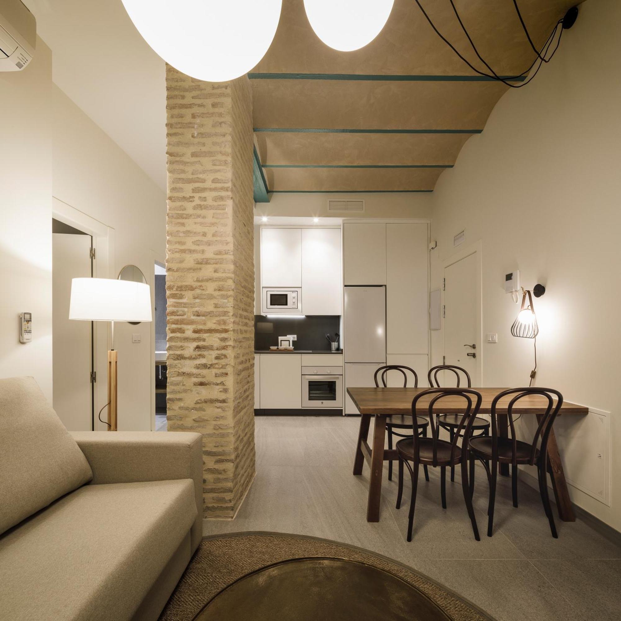 Apartamentos Terra Triana Sevilla Exterior foto