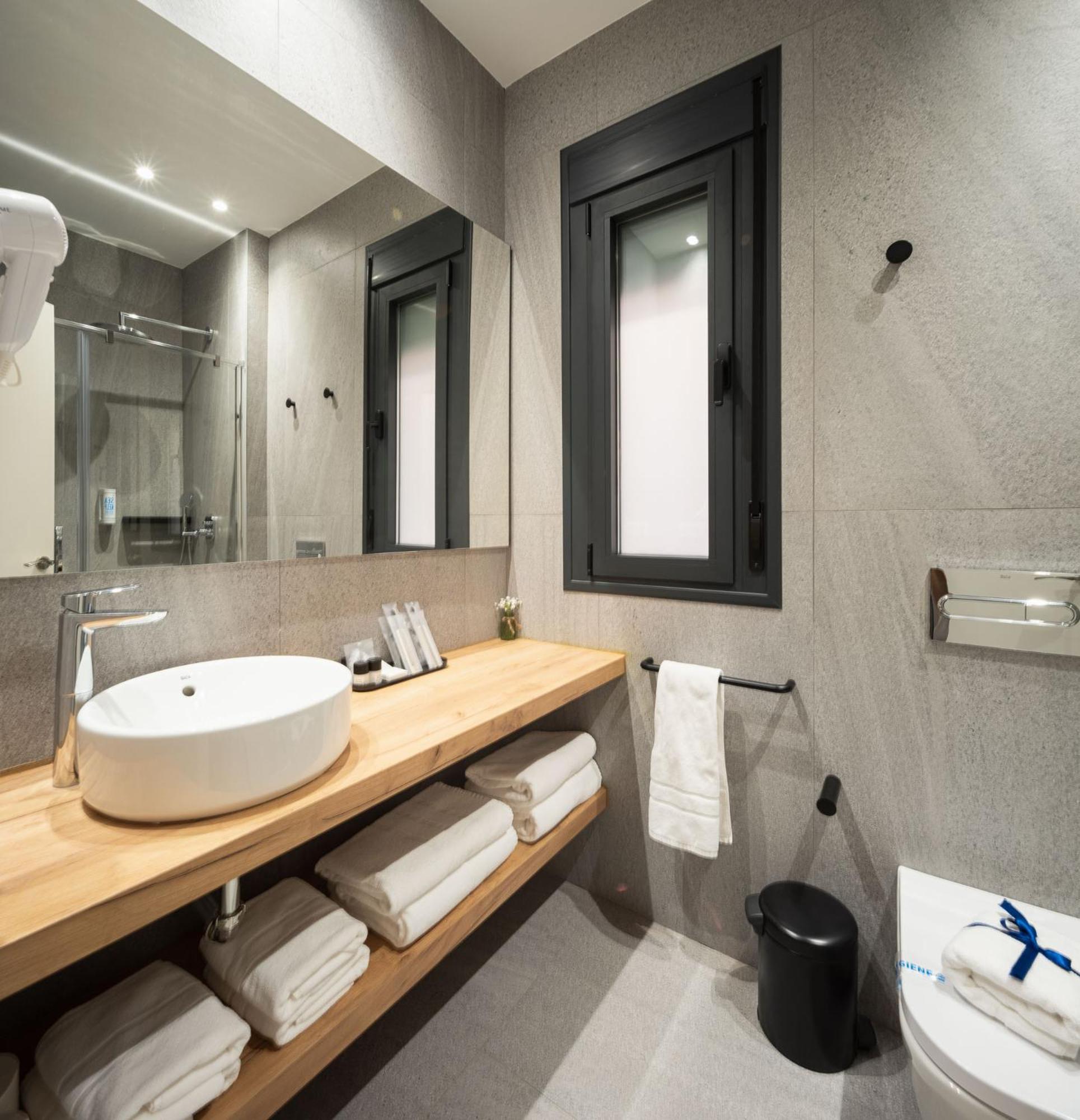 Apartamentos Terra Triana Sevilla Exterior foto